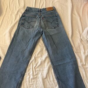 Levi high-waisted blue jeans!